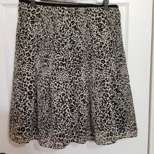 Animal Print Lined Flowy Side Zip Skirt.